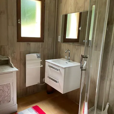 Holiday home Le Chal'heureux Grand Familial 8 Personnes Saint-Pierre-de-Chartreuse