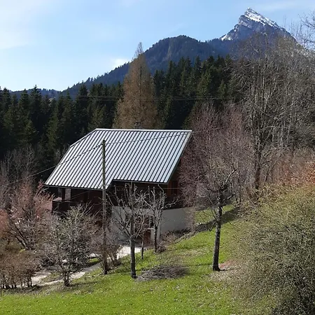 Le Chal'heureux Grand Familial 8 Personnes Holiday home Saint-Pierre-de-Chartreuse
