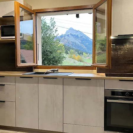 Holiday home Le Chal'heureux Grand Familial 8 Personnes Saint-Pierre-de-Chartreuse
